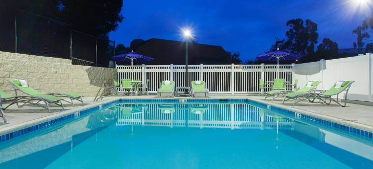 圣迭戈- 米拉梅萨智选假日酒店(Holiday Inn Express Mira Mesa-San Diego)图片