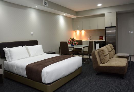 Ratsun Nadi Airport Apartment HotelHotel Overview