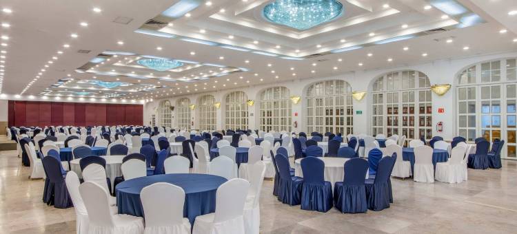 托卢卡丽笙酒店及会议中心(Radisson Hotel Convention Center Toluca)图片