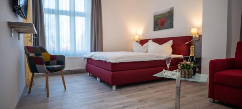 施特拉尔松德汉赛特酒店(Hotel Hanseat Stralsund)图片