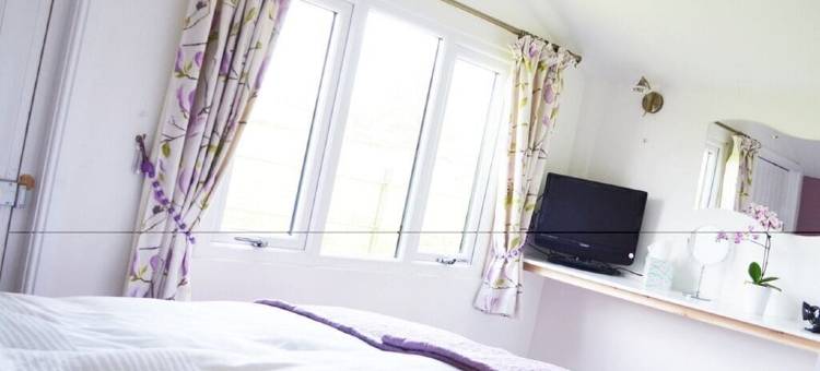 奎丘丹斯通鸽子草原民宿(Quixhill - Denstone - Dove Meadow B & B)图片