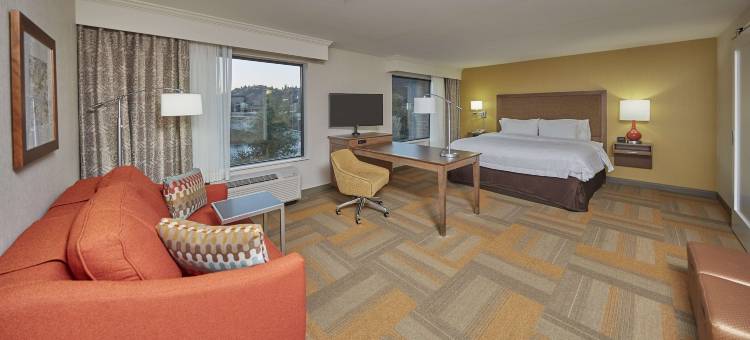 胡德里弗欢朋套房酒店(Hampton Inn &  Suites Hood River)图片