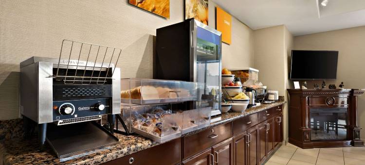 里诺机场舒适套房酒店(Comfort Inn & Suites Airport Convention Center)图片