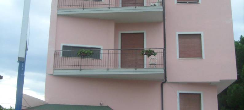 吹笛人酒店(Piccolo Hotel Lamezia)图片