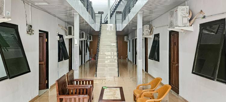 Guest House Hamz Syariah Redpartner图片