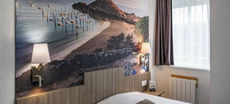 圣布里厄战神广场酒店(Contact Hôtel du Champ de Mars de Saint-Brieuc)图片