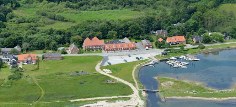 克罗汤波胡斯酒店及贝德酒店(Tambohus Kro & Badehotel)图片