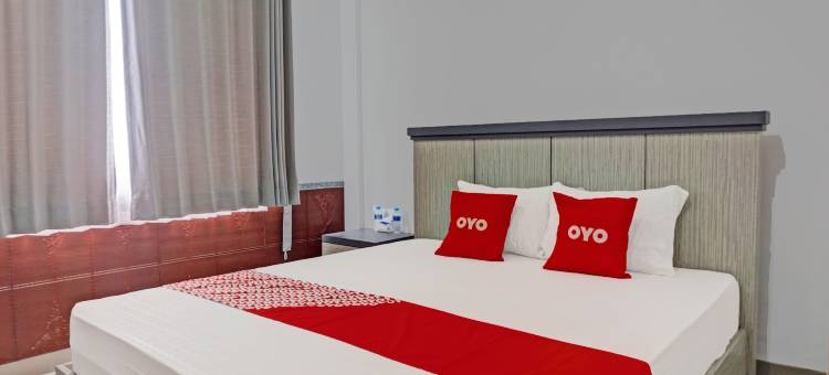 超级OYO 92518德月酒店(Super OYO 92518 de Luna Hotel)图片