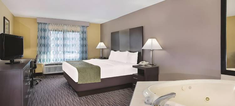 鸽子谷多莉伍德拉昆塔温德姆酒店(La Quinta Inn & Suites by Wyndham Pigeon Forge-Dollywood)图片
