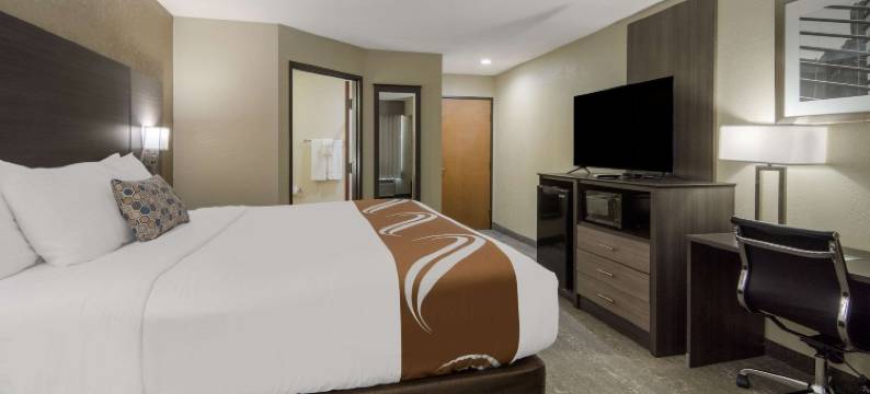 沃思堡北罗阿诺克品质套房酒店(Quality Inn & Suites Roanoke - Fort Worth North)图片