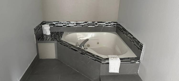 比洛克西 - 海洋泉品质酒店及套房(Quality Inn & Suites Biloxi - Ocean Springs)图片