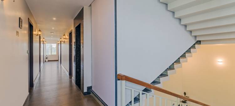 翠柏阿米戈斯公寓-科钦机场酒店(Treebo Amigos Residency Cochin Airport Hotel)图片