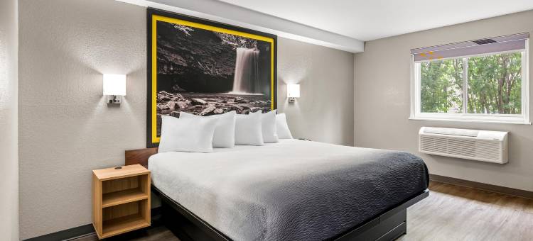 刘易斯顿奥本区速8酒店(Super 8 by Wyndham Lewiston Auburn Area)图片