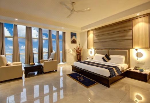 Hotel Delhi 37 Hotel Overview