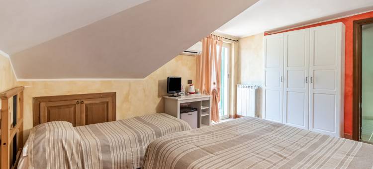 Villa in Monterotondo with Pool & Tiber Views图片
