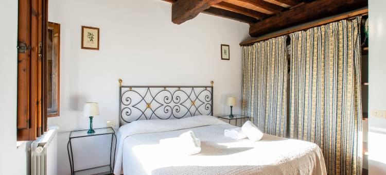 Wine Tastings, Hills and Tuscan home图片