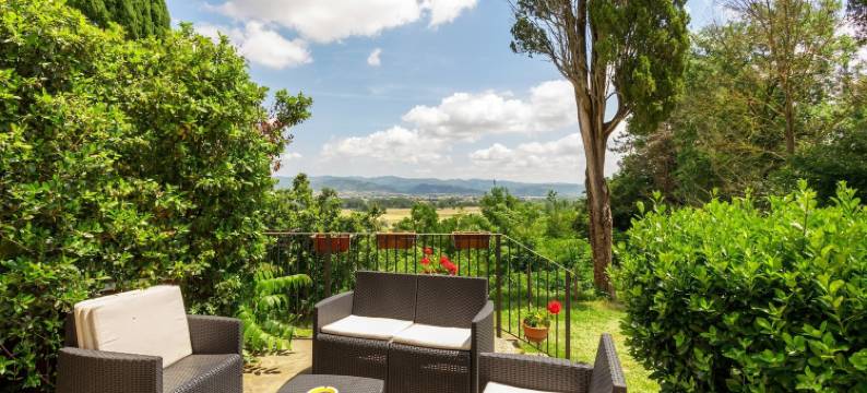 位于卡斯泰洛市带游泳池的乡村度假屋(Rustic Holiday Home in Città di Castello with Swimming Pool)图片