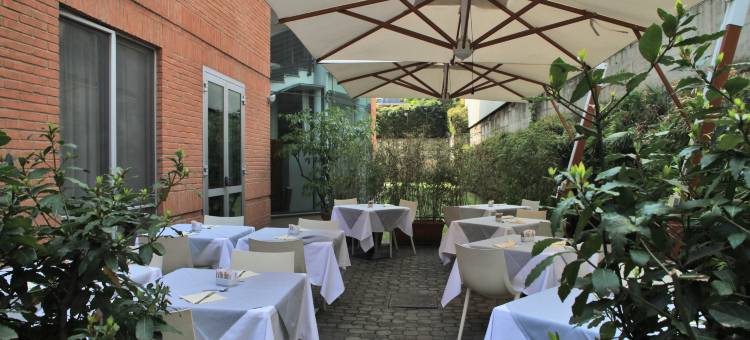 民宿酒店米兰科洛尼奥开间(B&B HOTEL Milano Cologno Studios)图片