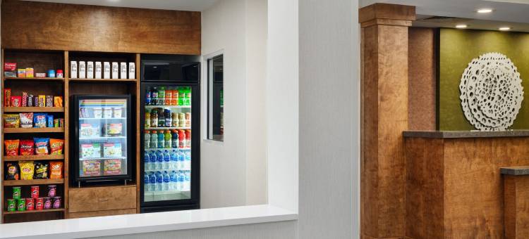奥本欧佩莱卡万枫酒店酒店(Fairfield Inn & Suites Auburn Opelika)图片