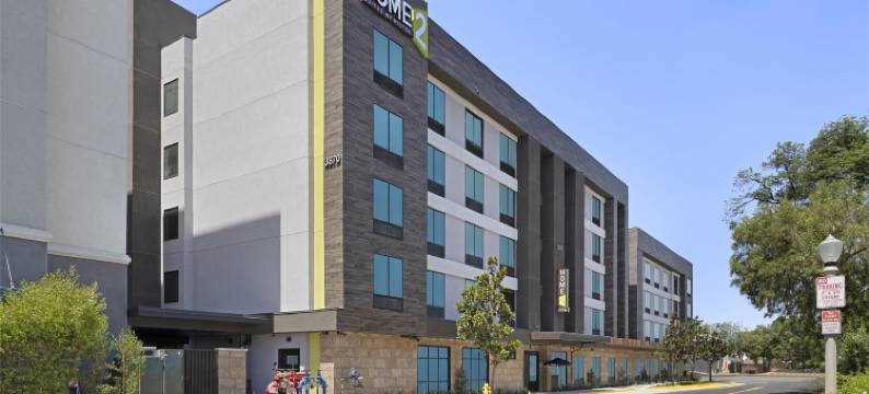 Home2 Suites By Hilton 里布市中心(Home2 Suites by Hilton Riverside Downtown)图片