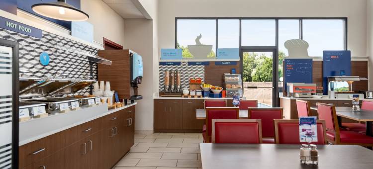 Holiday Inn Express 温彻斯特南斯蒂芬斯市(Holiday Inn Express Winchester South Stephens City)图片