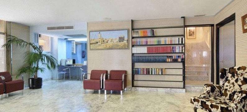 塔拉戈纳中心乌比斯住宿加早餐旅馆(B&B Hotel Tarragona Centro Urbis)图片