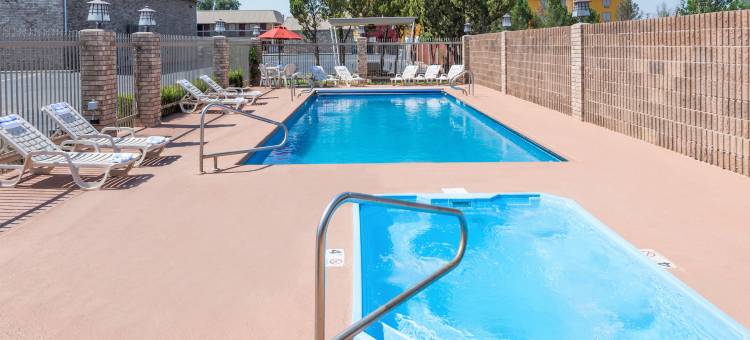 克洛维斯温德姆速8酒店(Super 8 by Wyndham Clovis)图片