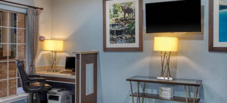 康罗湖贝斯特韦斯特酒店(Best Western Lake Conroe Inn)图片