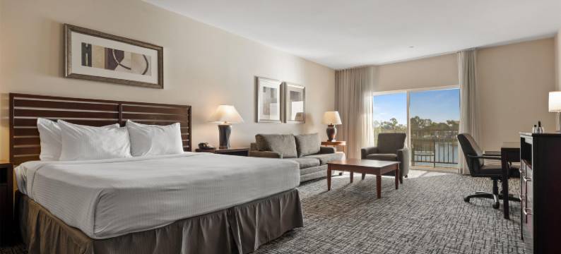 湾畔贝斯特韦斯特优质酒店(Best Western Plus Bayside Hotel)图片