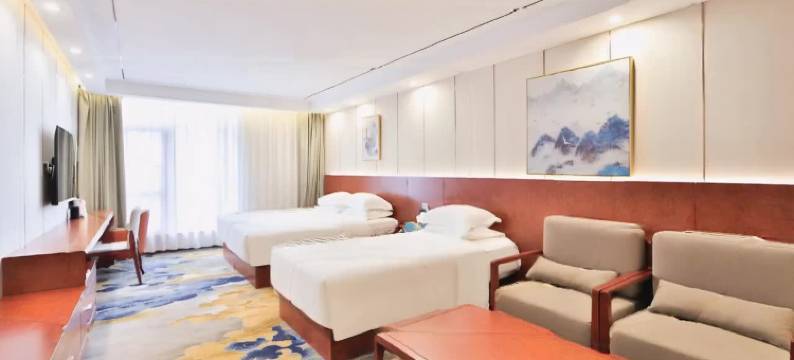 国信温泉酒店(二道白河长白山高铁站店)图片