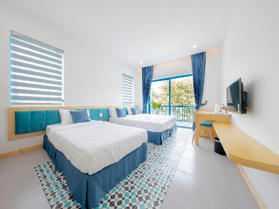 图里住宿波因特酒店