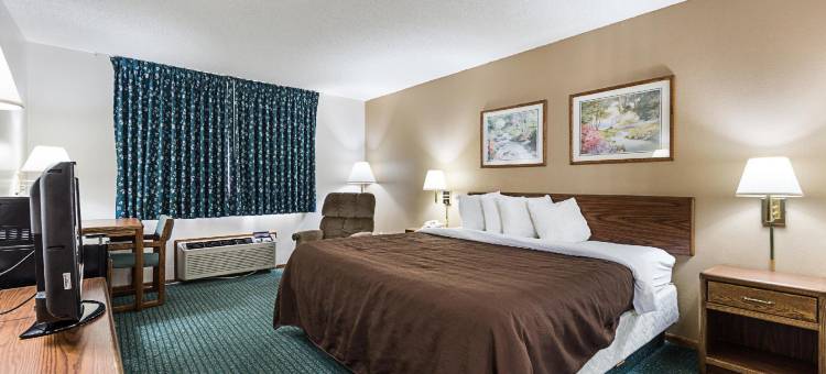 伊利诺伊伊基瓦尼 6 号汽车旅馆(Motel 6 Kewanee, IL)图片