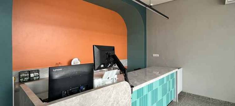 红多兹Plus酒店-Kedaton楠榜省(RedDoorz Plus @ Kedaton Lampung)图片