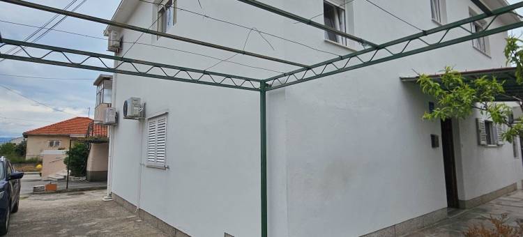 奥勒安德尔，特罗吉尔的三卧室公寓(Oleander, Three-Bedroom Apartment in Trogir)图片