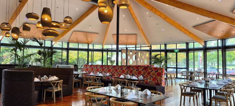 罗托鲁瓦湖畔诺富特酒店(Novotel Rotorua Lakeside)图片
