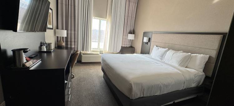 威尔罗杰斯机场的 FairBridge 酒店及套房，餐厅和酒吧(FairBridge Inn And Suites Will Rogers Airport | Restaurant & Bar)图片