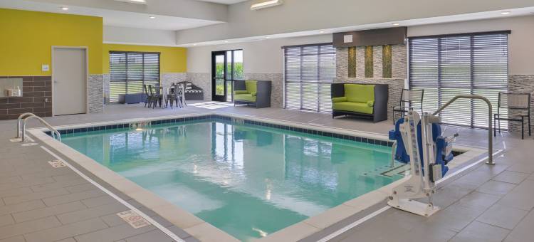 阿尔图纳 - 得梅因希尔顿欢朋酒店(Hampton Inn & Suites Altoona des Moines)图片