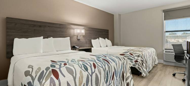 红屋顶华盛顿酒店(Red Roof Inn Washington, NC)图片