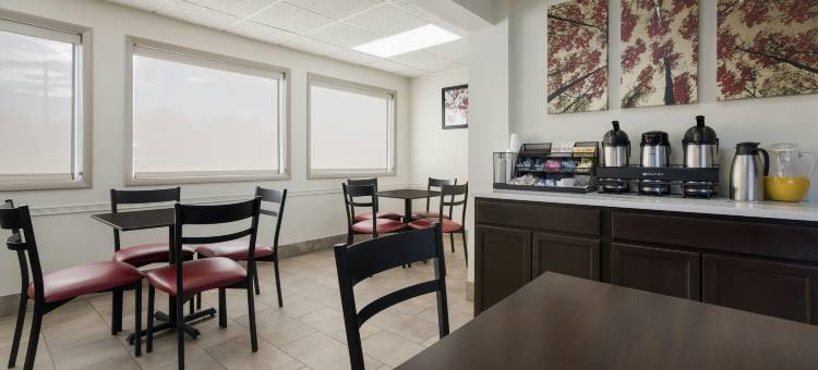 维兹波特酒店(Red Roof Inn Weedsport)图片