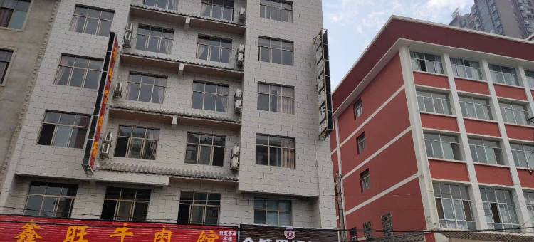 罗平金塘思媛酒店图片