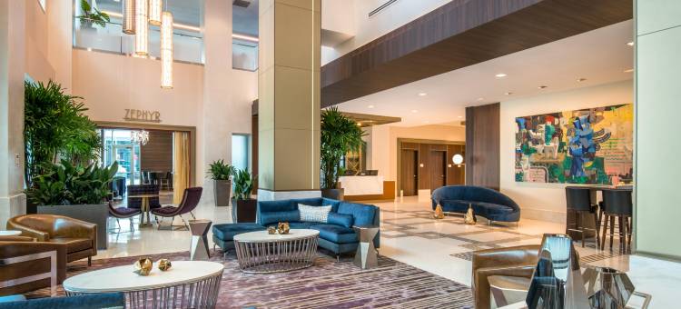 西雅图市区先民广场希尔顿安泊酒店(Embassy Suites by Hilton Seattle Downtown Pioneer Square)图片