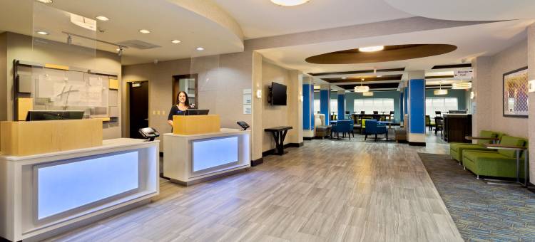 智选假日套房酒店拉戈，清水湾(Holiday Inn Express & Suites LARGO-CLEARWATER by IHG)图片
