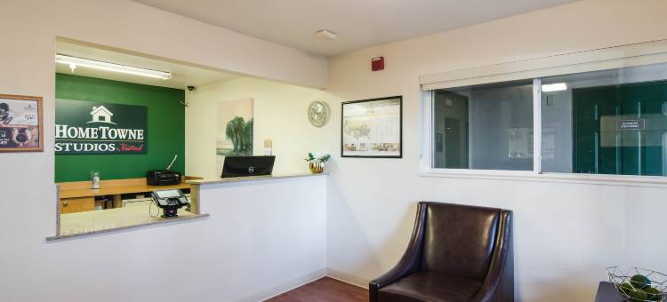 丹佛桑顿霍姆汤公寓(HomeTowne Studios Denver - Thornton)图片