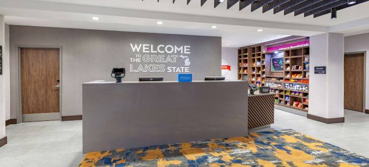 底特律布卢姆菲尔德山欢朋套房酒店(Hampton Inn and Suites by Hilton Bloomfield Hills Detroit)图片