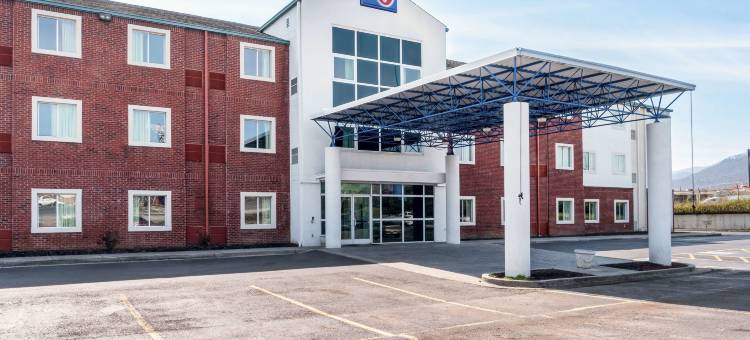 田纳西纽波特 6 号汽车旅馆(Motel 6 Newport, TN)图片