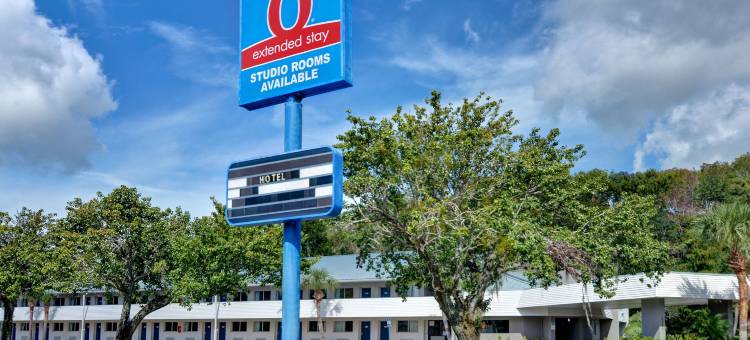 佛罗里达杰克逊维尔 - 贝梅多斯 6 号公寓酒店(Studio 6 Jacksonville, FL - Baymeadows)图片