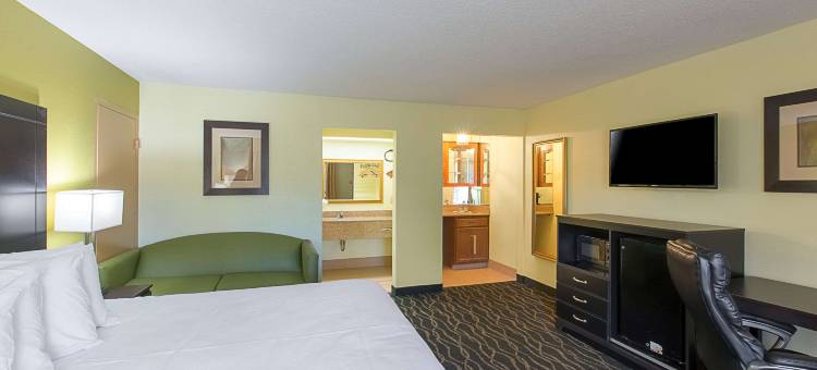 机场凯隆酒店(Clarion Inn Columbia Airport)图片