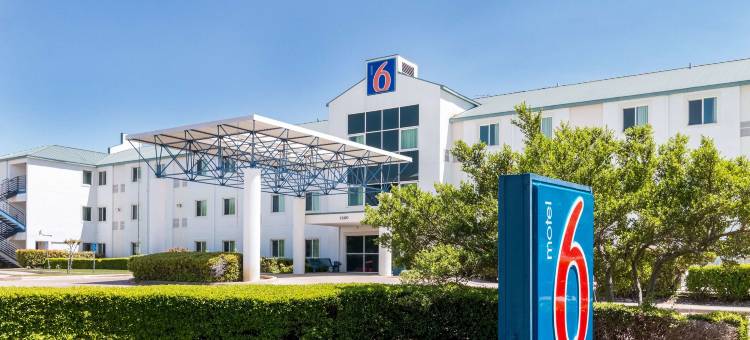 达拉斯6号汽车旅馆 - 沃斯堡机场北部(Motel 6 Irving, TX - DFW Airport North)图片