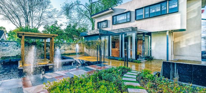 花筑·沐舍拾光温泉民宿(乌镇西栅风景区店)图片