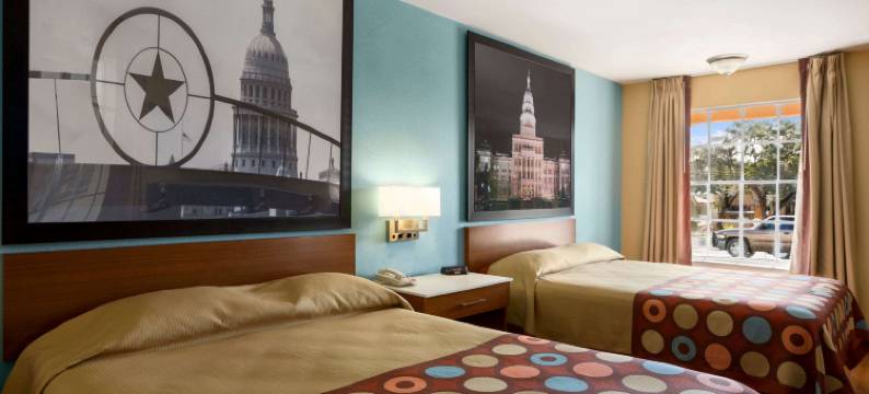 奥斯汀市中心-国会大厦速8酒店(Super 8 by Wyndham Austin Downtown/Capitol Area)图片